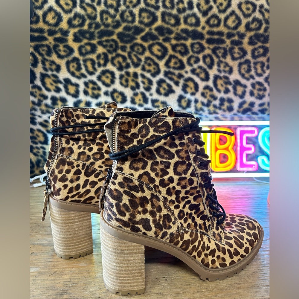Leopard booties 🔥